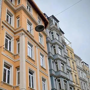  Апартаменты Ozkaya Galata