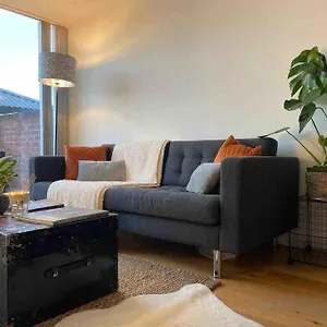 spitalfields-market-penthouse-flat-with-balcony.brighton-hotels-england.com/