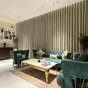 زيارة الفندق